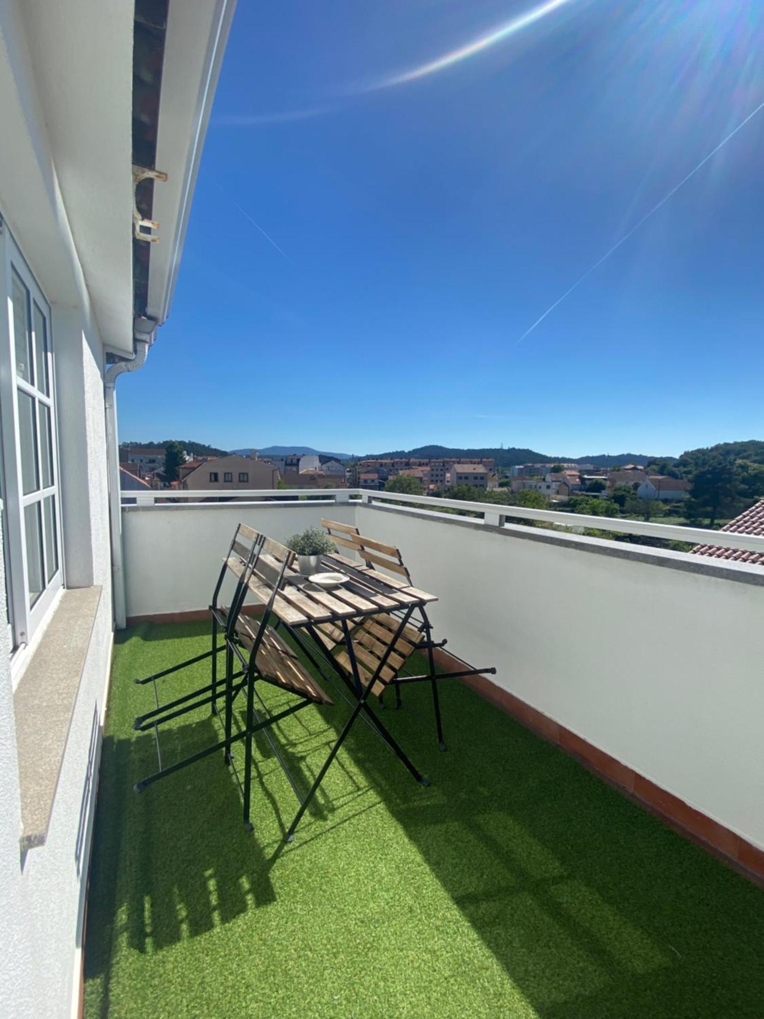 Avenida 37 Apartment Caldas De Reis Exterior foto
